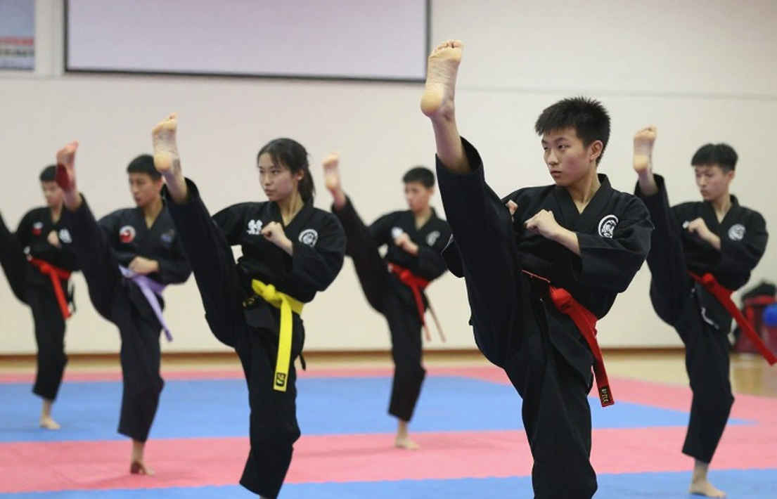 Khảo sát cho thấy 56% nữ game thủ cảm thấy không được chào đón trong các tựa game shooter cạnh tranh Khảo sát cho thấy 56% nữ game thủ cảm thấy không được chào đón trong các tựa game shooter cạnh tranh