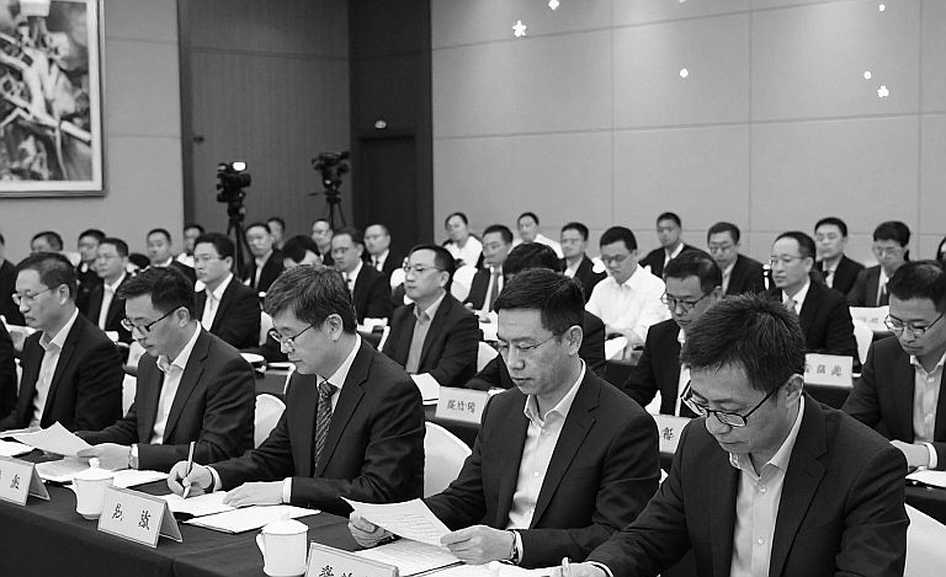 Khi Phòng thủ Ấn Độ nhớ về 9…a5: Một nước cờ bên lề và vết nứt trong thông tin Khi Phòng thủ Ấn Độ nhớ về 9…a5: Một nước cờ bên lề và vết nứt trong thông tin
