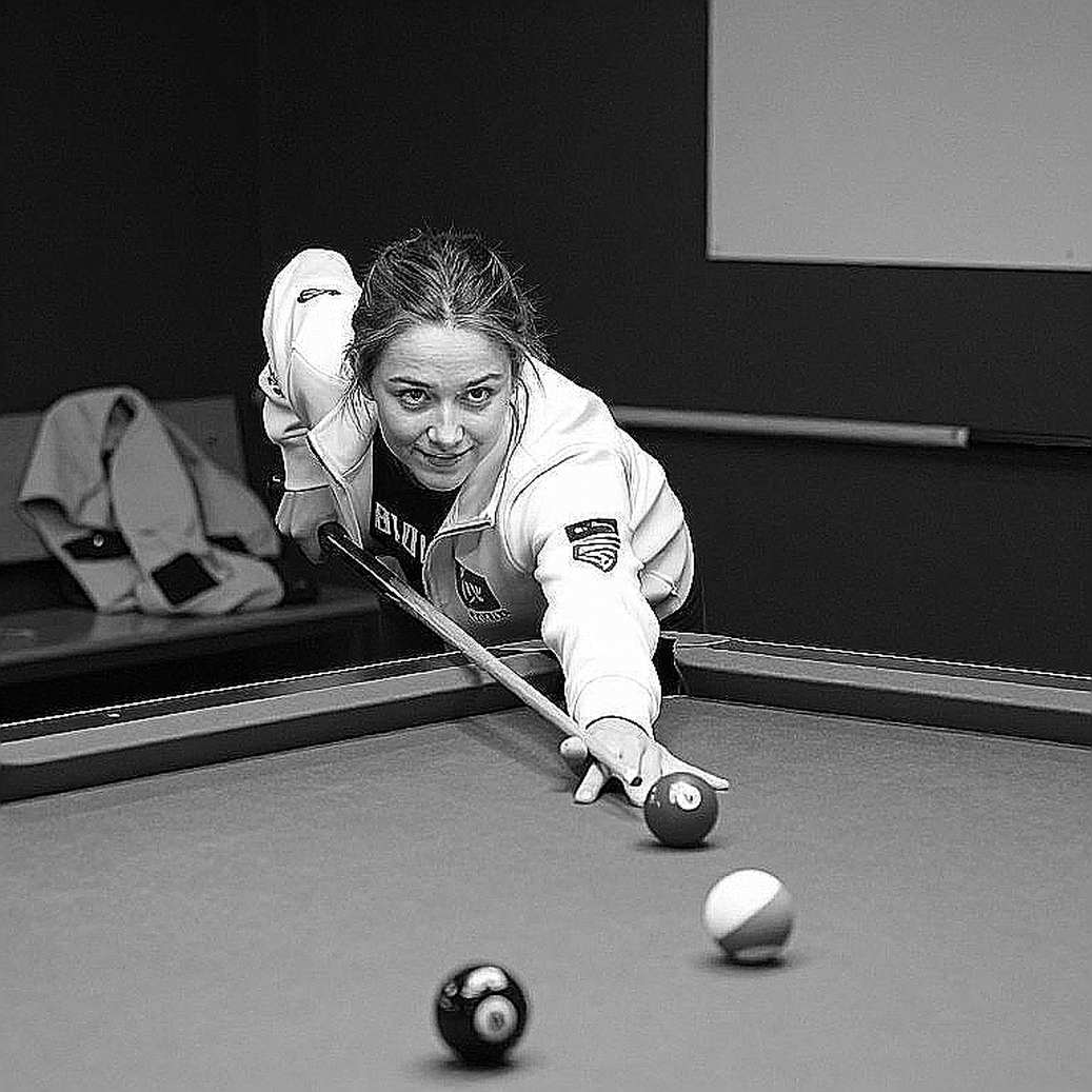 Cựu vô địch snooker thế giới Graeme Dott bị kết án về tội lạm dụng tình dục trẻ em