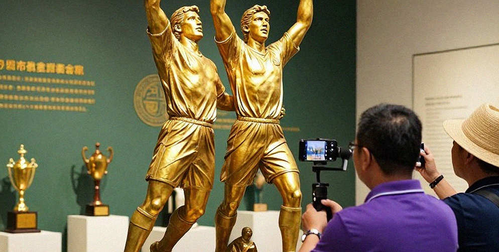 Chiếc cúp vàng và bài toán hệ thống: Bóng đá Việt Nam sau AFF Cup 2026 Chiếc cúp vàng và bài toán hệ thống: Bóng đá Việt Nam sau AFF Cup 2026
