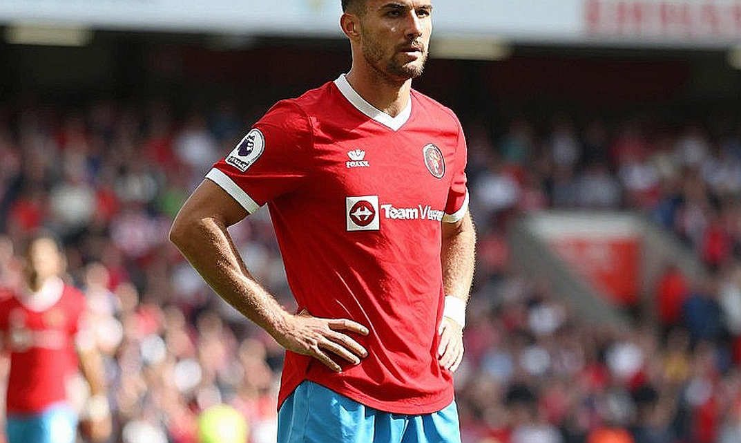 VAR sai ở derby Manchester: cơ quan trọng tài tự thừa nhận và khoảng trống trong luật việt vị