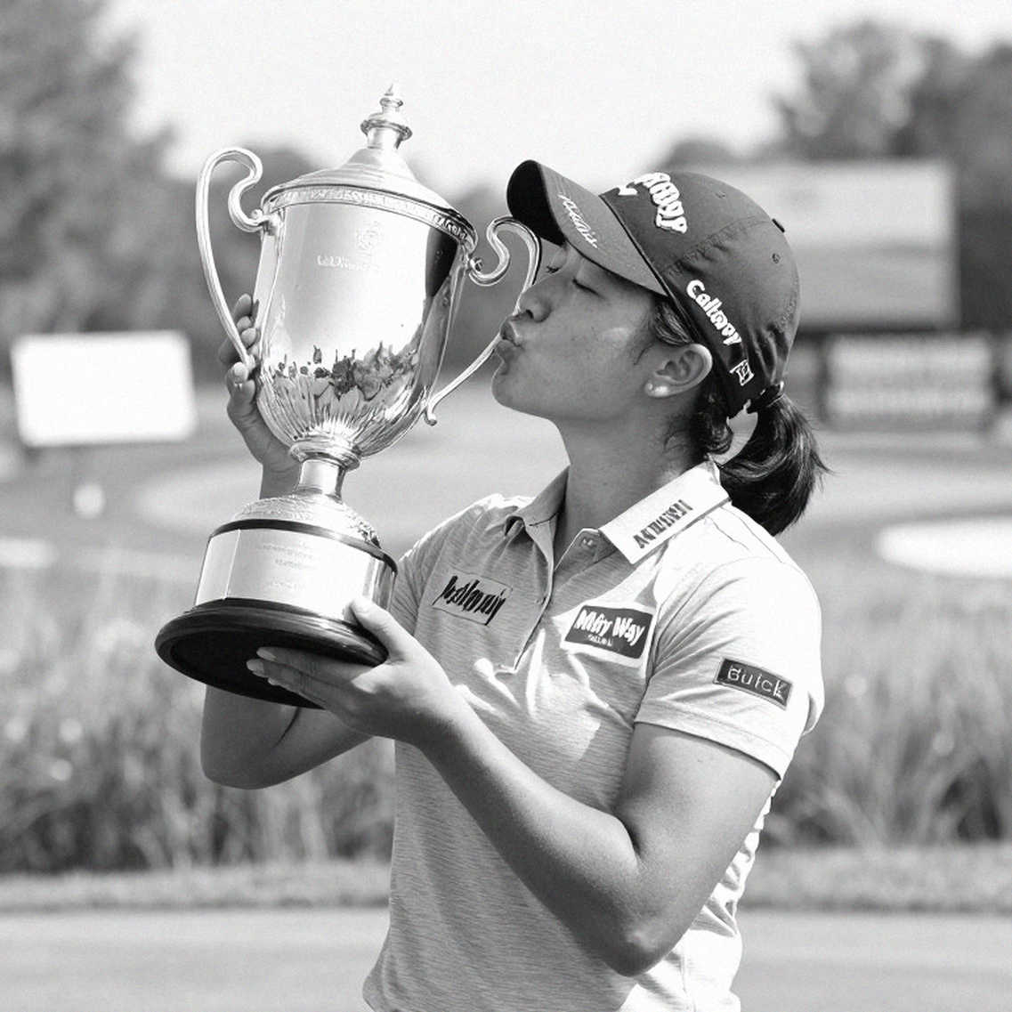 Paul Casey dẫn đầu Omega European Masters với lời thề quyên góp toàn bộ tiền thưởng cho nạn nhân cháy quán bar