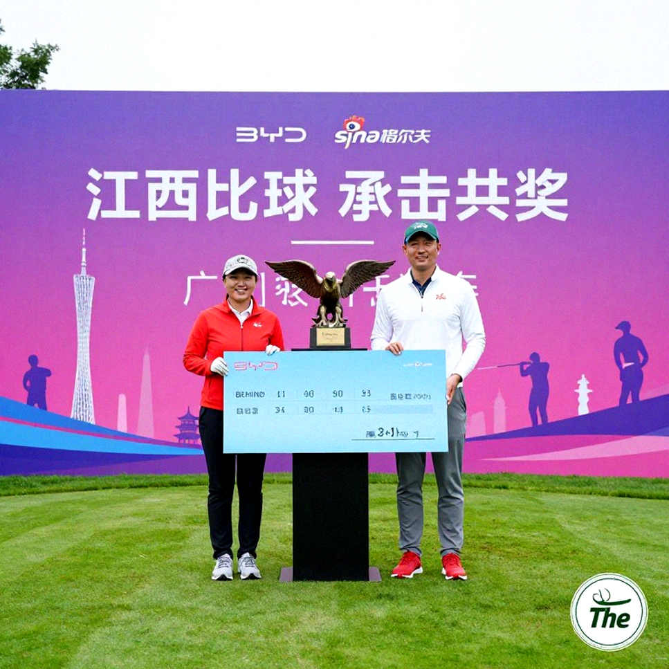 Tiger Woods và câu hỏi xe golf: Khi luật pháp Florida bối rối trước huyền thoại