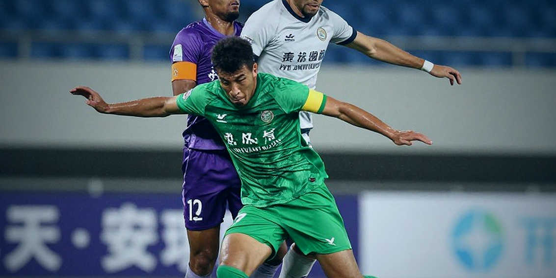 Ireland, Gavin Bazunu và 24 giờ không có kế hoạch dự phòng ở Nations League