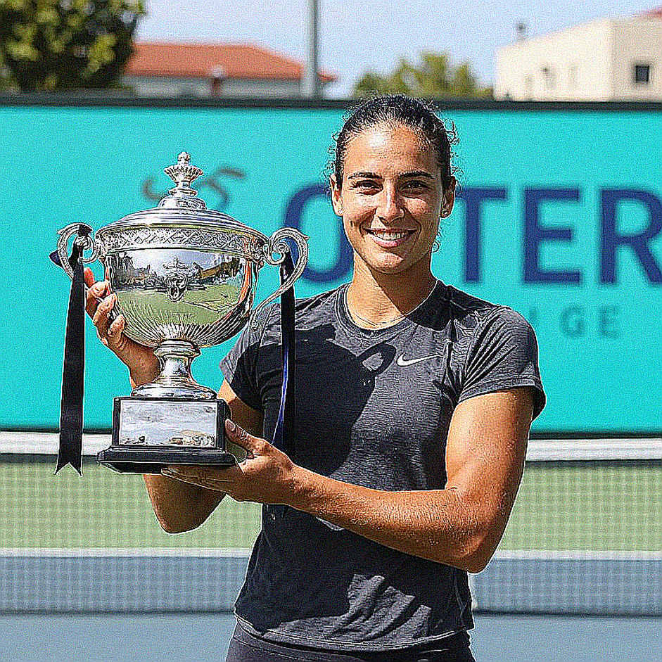 Rybakina rút khỏi Billie Jean King Cup: cổ chân trái, mười hai ngày, và nhịp độ của tay vợt số một