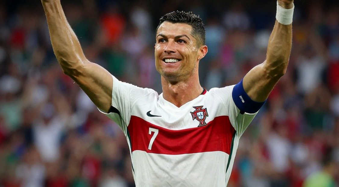 Seven Hours Without a Goal: Decoding the Most Expensive Transfer Storm of the Premier League 2026/27 Seven Hours Without a Goal: Decoding the Most Expensive Transfer Storm of the Premier League 2026/27